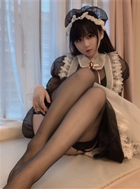 是依酱吖 NO.001 透明女仆